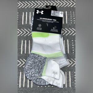 Under Armour UA ArmourDry Pro No Show Socks Reflective Running Cushioned